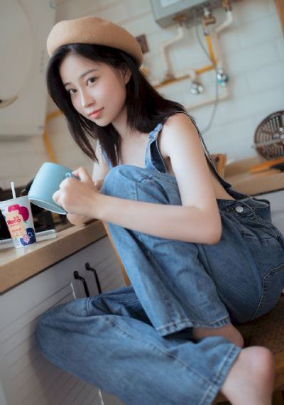 在线观看日韩亚洲综合_超清电影免费在线