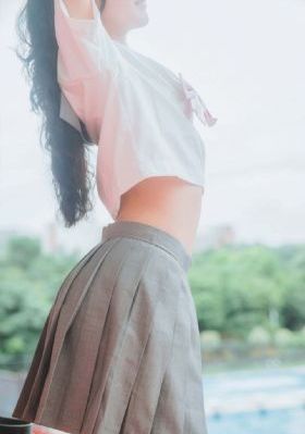 av一区蜜桃_4K韩国电影在线观看